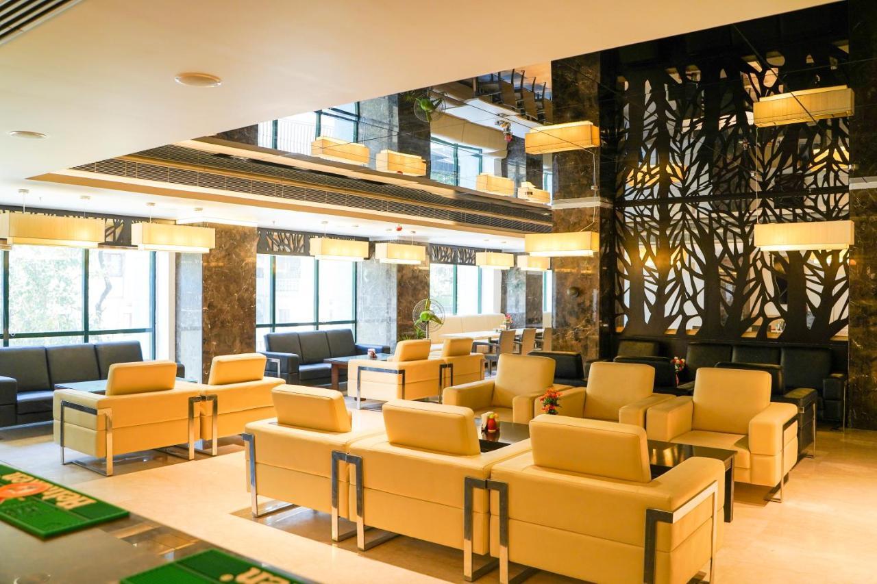 העיר בנגלור Bngv Mystic Premier Hotel מראה חיצוני תמונה