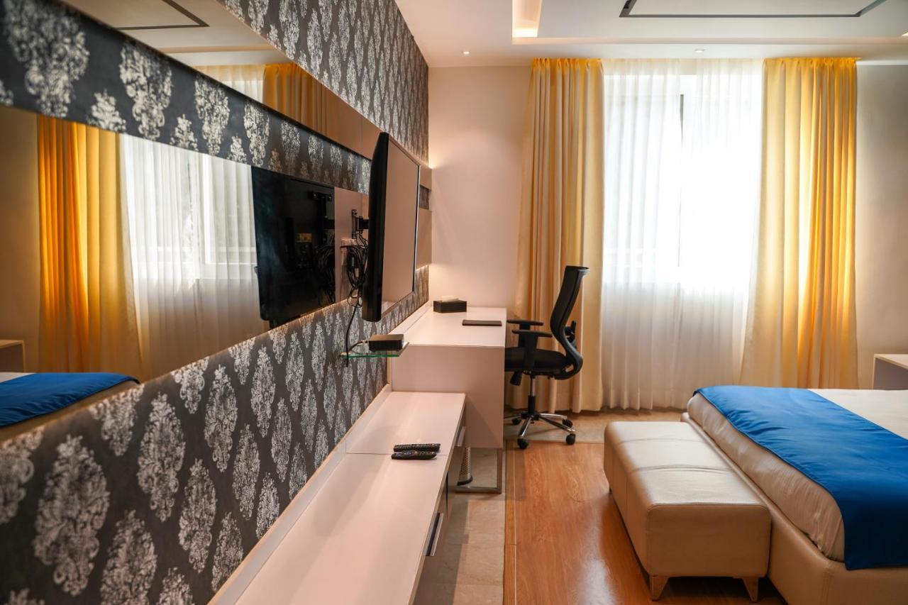 העיר בנגלור Bngv Mystic Premier Hotel מראה חיצוני תמונה
