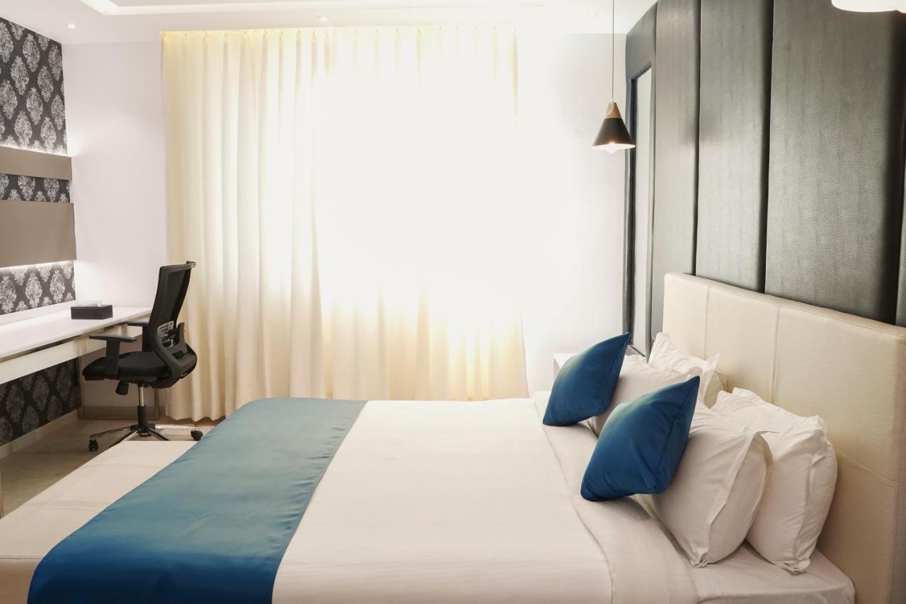 העיר בנגלור Bngv Mystic Premier Hotel מראה חיצוני תמונה