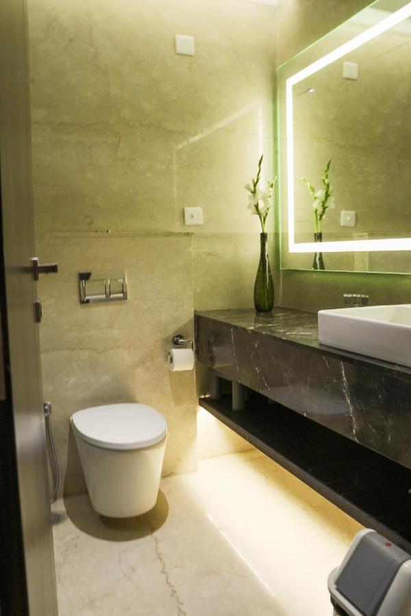 העיר בנגלור Bngv Mystic Premier Hotel מראה חיצוני תמונה