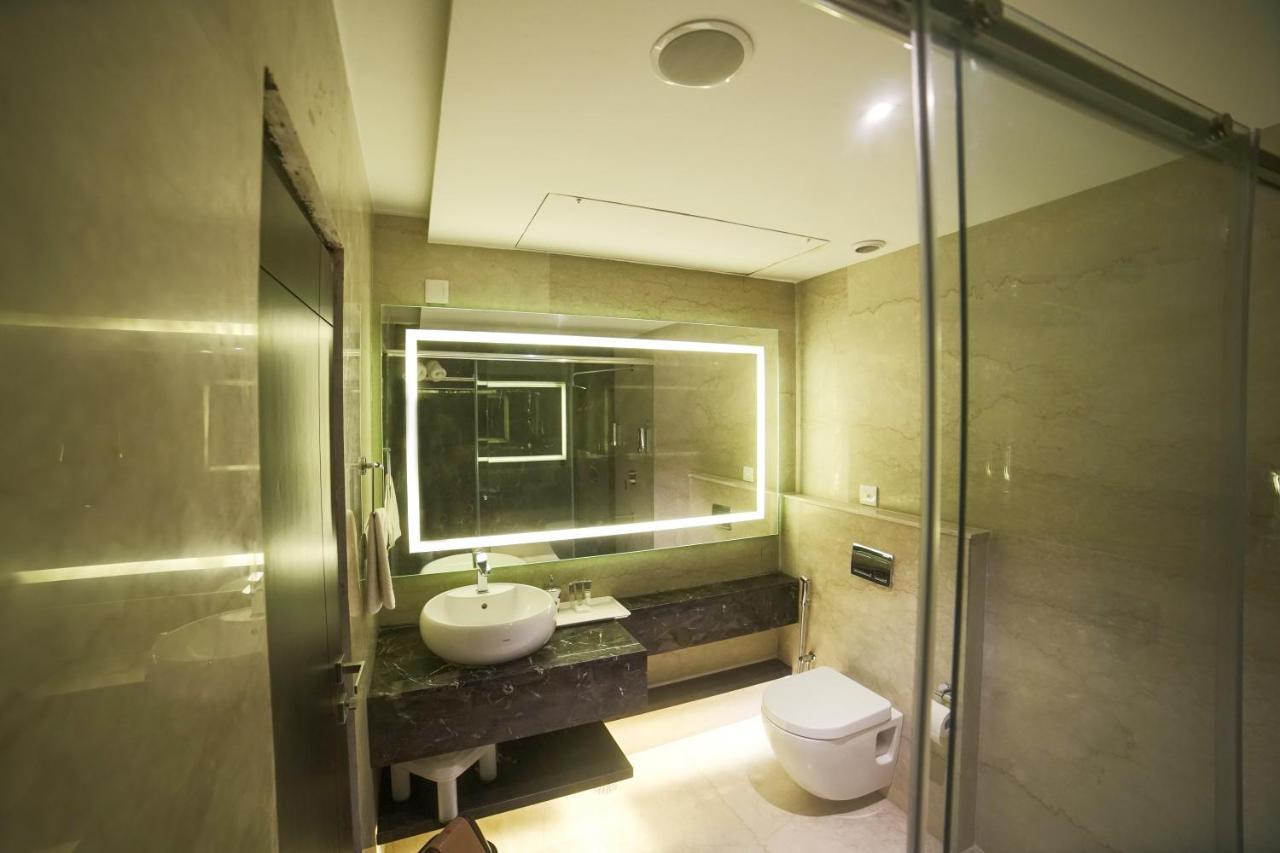 העיר בנגלור Bngv Mystic Premier Hotel מראה חיצוני תמונה