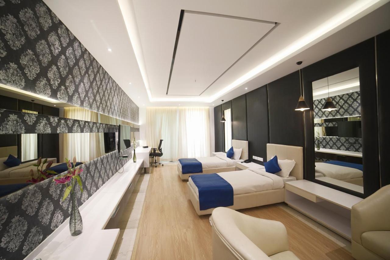 העיר בנגלור Bngv Mystic Premier Hotel מראה חיצוני תמונה
