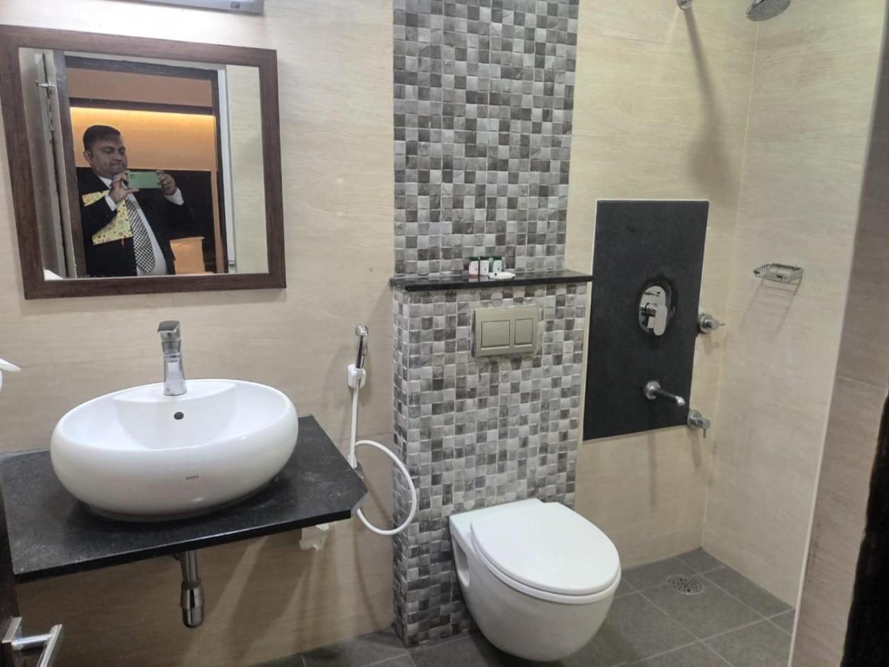 העיר בנגלור Bngv Mystic Premier Hotel חדר תמונה